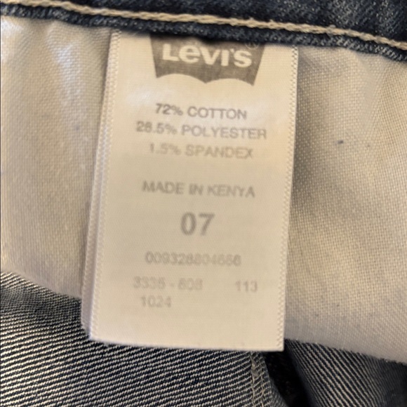 Levi’s Low Rise Shorty Shorts Denim Shorts 7 / 27 - Picture 9 of 9